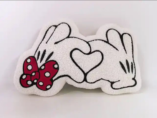 MK HEART HANDS PILLOW PRE-ORDER (1st round 1/25)